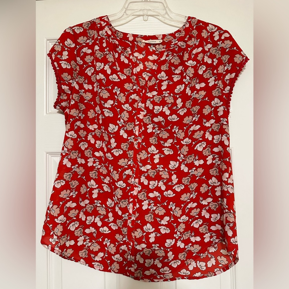 Fun2Fun Zahari Split Neck Blouse